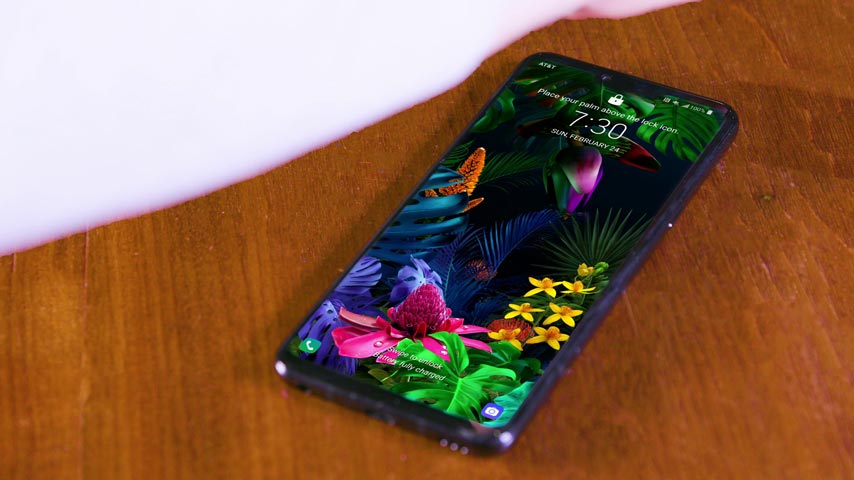 LG G8 ThinQ 128 gigabytes in popular Aurora Black